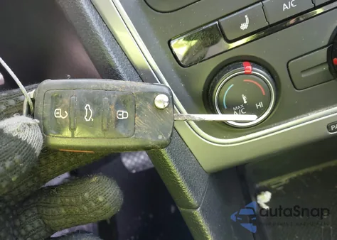 2015 Volkswagen Passat 1.8T Wolfsburg Edition from USA, damaged, VIN 1VWAT7A3XFC057484